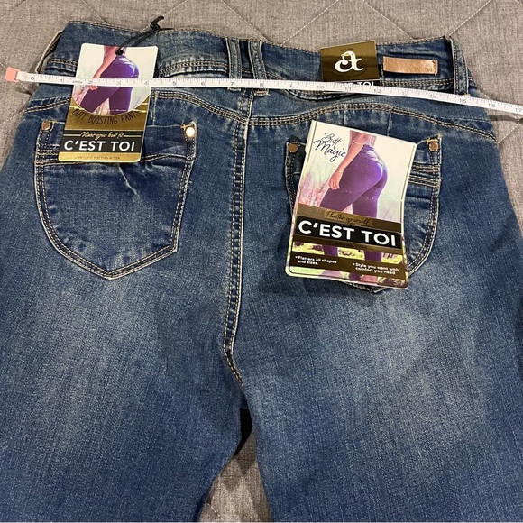 NWT  Jeans - Picture 3 of 8